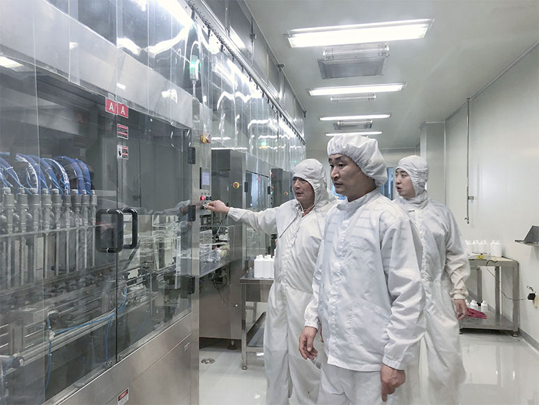 Ligne de remplissage de bouteilles pour clients coréens