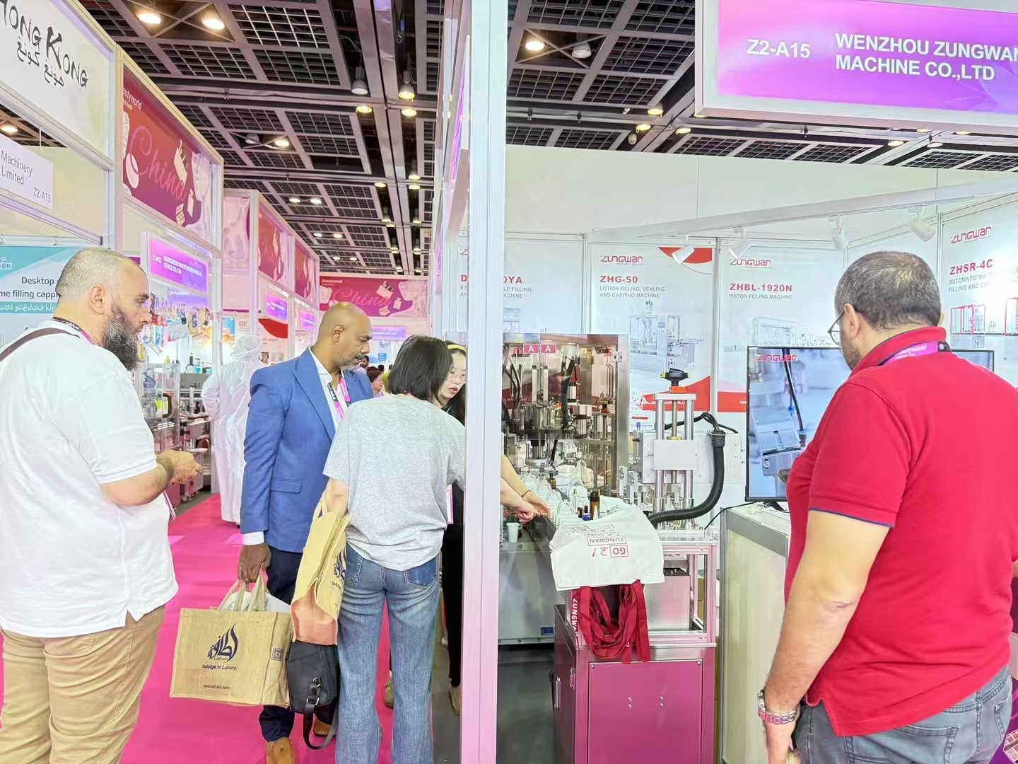 Fournisseur de machine &agrave; remplissage cosm&eacute;tique automatique