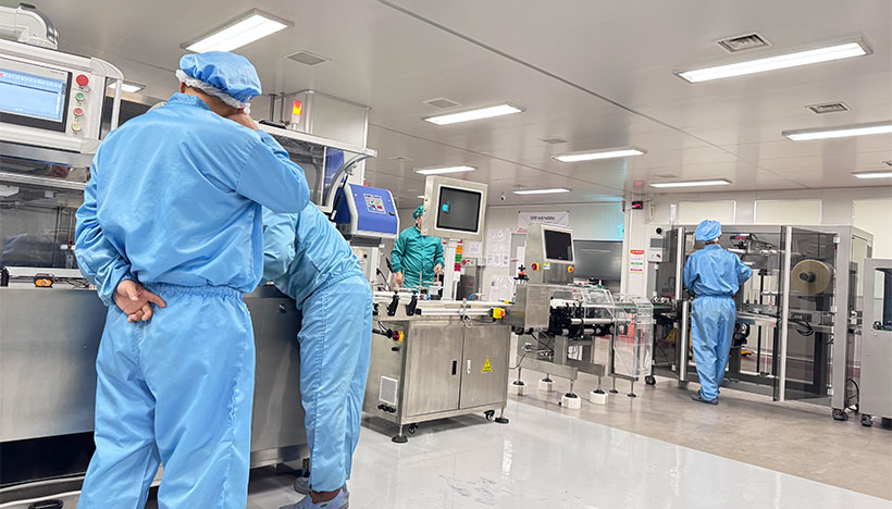 Fournisseur de remplissage pharmaceutique et de plafonnement